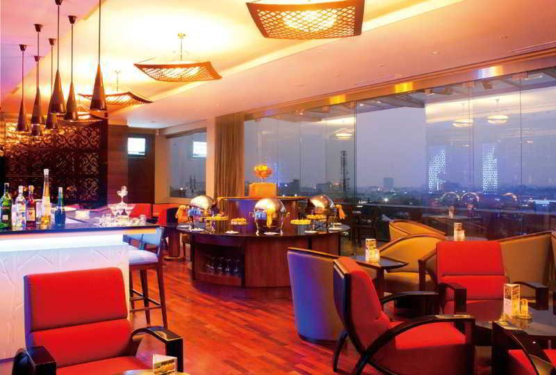 Hotel The Luxton Bandung Esterno foto